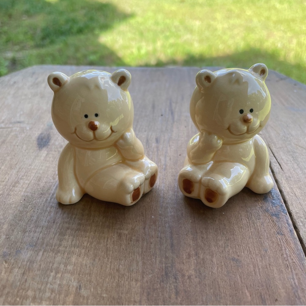 Salt & Pepper Set Bear Bears 2 1/2” Tall Marked Korea Sweet!